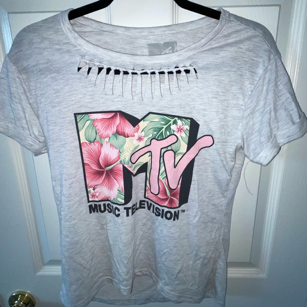 MTV T-shirt
